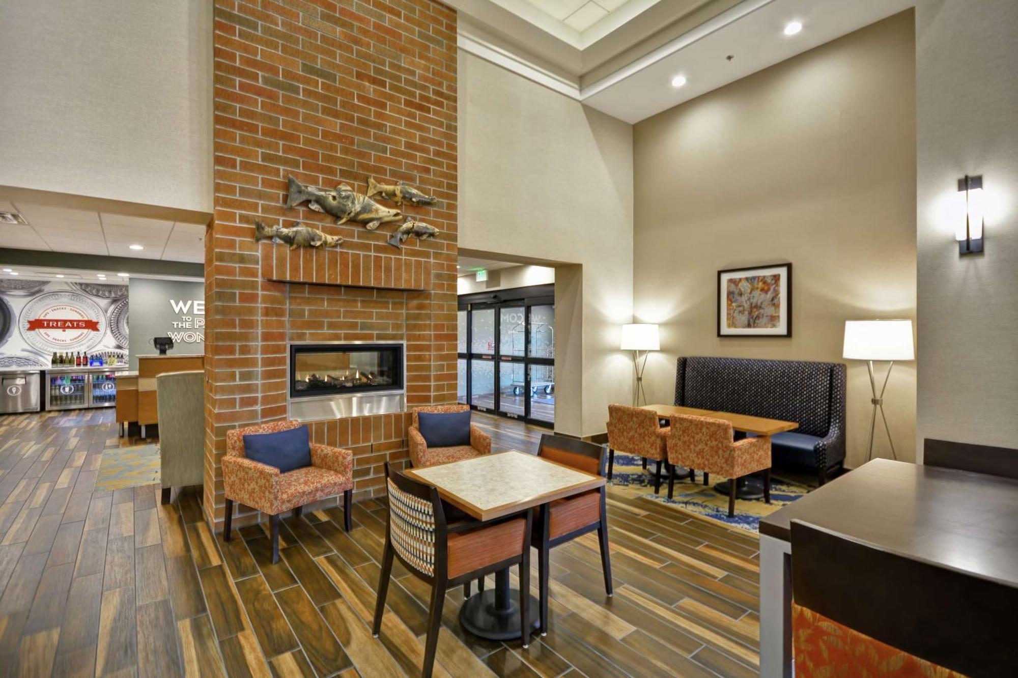 Hampton Inn & Suites Grants Pass Exteriör bild